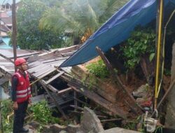 Hujan Deras di Balikpapan, Rumah Warga Alami Kerusakan Akibat Longsor