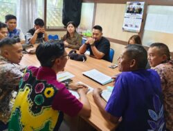 Direct Sales Agent dan Supervisor PT. ALN Datangi Disnakertrans Kalsel, Minta Kepastian THR