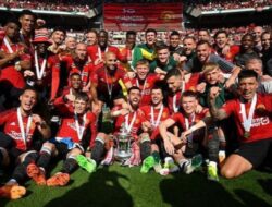 Kota Manchester Memerah ! MU Juara Piala FA Kalahkan Man City
