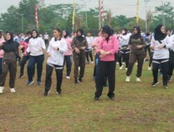 Peringati HUT Bhayangkara dan HUT Polwan, Ribuan Peserta Ikuti Olahraga Bersama