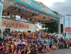 Ayo Merapat, Pemko Banjarbaru Gelar Festival Seni Pawai Budaya di Lapangan Murdjani
