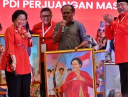 Pesan Megawati untuk 3.000 Anggota Legislatif dari PDIP: Turun ke Rakyat, Sering Baca Buku..