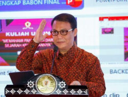 Megawati Tunjuk Dua Jubir Resmi PDIP: Ahmad Basarah dan Ronny Talapessy