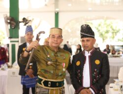 Semarak Hari Jadi ke-22 Tanah Bumbu, Bang Arul Apresiasi Keindahan Budaya dan Harmoni Daerah