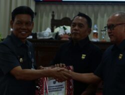 Wabup HSS Hadiri Rapat Paripurna DPRD, Sampaikan Perubahan KUA dan PPAS Tahun Anggaran 2025