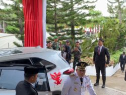 Tanpa Kemewahan, Bupati Andi Rudi Latif Pilih Kesederhanaan di Hari Kemerdekaan