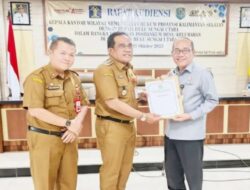 Kemenkum Kalsel Perluas Layanan Bantuan Hukum di Hulu Sungai Utara melalui Penyerahan STR Posbakum