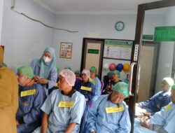 Dukung Peringatan HKN ke-61, RSUD Kandangan Gelar Operasi Katarak Gratis