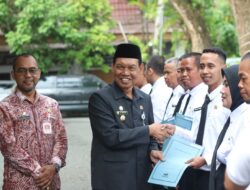 Wabup HSS Serahkan SK Pengangkatan 787 PPPK Paruh Waktu