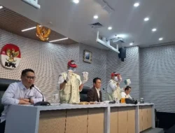 KPK Duga Gubernur Riau Gunakan Uang “Jatah preman” untuk Liburan ke Luar Negeri
