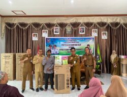 Pemkab HSS Serahkan Bantuan Alat UMKM, Perkuat Ekonomi Produktif Masyarakat