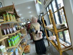 Pemkab HSS Resmikan FoodCourt dan Gallery UMKM Bakulnyiru, Perkuat Dukungan bagi Pelaku Usaha Lokal