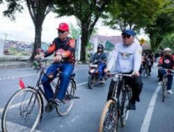 Wabup HSS–HST Gowes Sepeda Ontel Pererat Silaturahmi