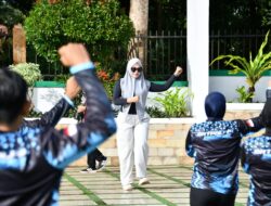 Bupati Syafrudin Noor Tekankan Semangat Kerja ASN Saat Senam Gabungan Perdana 2026