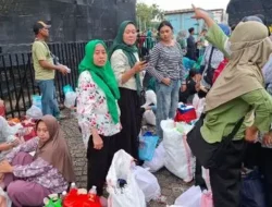 Monas Disulap Jadi Dapur Umum Raksasa, 100 Ribu Kupon Belanja dan 300 Ribu Porsi Makanan Diserbu Warga