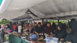 Open House Iduladha di Rumah Bupati Balangan, Warga Terima Daging Kurban dan Nikmati Jamuan Gratis