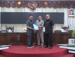DPRD HSS Bahas Dua Ranperda, Pemkab Pertahankan Opini WTP ke-13 Berturut-turut