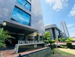 Ketua DPRD DKI Baru Didorong Tertibkan Interupsi, Jhony: Paripurna Bukan Ajang Cari Panggung