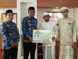 Bupati HSS Serahkan 1.380 Porsi Konsumsi untuk Dukung Kelancaran Haul Datu Taniran