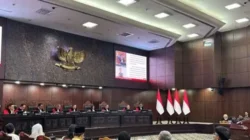 MK Bacakan Putusan Gugatan Syarat Pendidikan Gibran Malam Ini