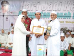 Peringati Hari Jadi Tanah Bumbu ke-21, Bupati Zairullah Pamerkan Berbagai Penghargaan