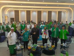 PPP Serahkan SK Dukungan Untuk Calon Kepala Daerah se Kalsel, Ini Daftarnya !