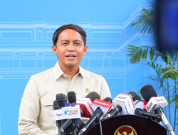 Sesuai Perintah Prabowo, Menhut Cabut Izin Pemanfaatan Hutan 18 Perusahaan