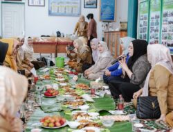 TP PKK Hulu Sungai Selatan Gelar Evaluasi dan Lepas Pj Ketua dengan Haru