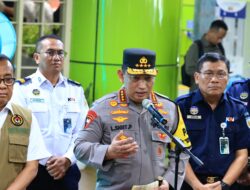 Kapolri Pantau Stasiun Gambir, Jamin Keamanan dan Kenyamanan Pemudik