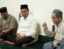 Tingkatkan kebersamaan di bulan suci, Wabup HSS ikuti khataman Al-Qur’an