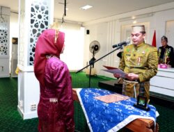 Hari Jadi ke-22, Bupati Lantik Julian Herawati sebagai Pj Sekda Tanah Bumbu