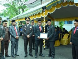 Bupati HSS Apresiasi Kecamatan dengan Kinerja Terbaik dalam Penagihan PBB