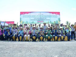 Wakil Bupati HSS Hadiri Panen Raya Jagung Serentak Kuartal II, Dukung Swasembada Pangan 2025