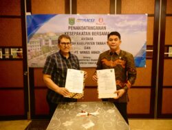 Bupati Andi Rudi Latif dan PT Wings Abadi Tandatangani MoU Peningkatan Konektivitas Udara Rute Batulicin – Makassar