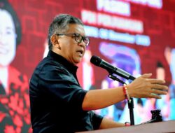 Hasto Kristiyanto Kritik Praktik Penolongan Pasien Demi Pencitraan