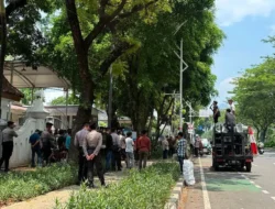 Puluhan Massa Geruduk Kemenpora, Tuntut Pembatalan Hasil Munaslub PB PSTI