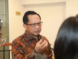 Mendagri Imbau Kepala Daerah Tak Rayakan Nataru Secara Berlebihan