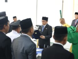 Lantik 21 Pejabat, Bupati Tanah Bumbu Tekankan Integritas dan Pengabdian untuk Rakyat
