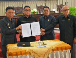 Ranperda RPPLH 2025–2055 Disetujui, Pemkab HSS Tegaskan Komitmen Pembangunan Berkelanjutan