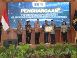 Pemkab HSS Raih Penghargaan Nasional atas Komitmen Penguatan Pos Bantuan Hukum Desa