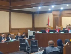Nadiem Makarim Didakwa Menerima Rp809,59 Miliar dalam Kasus Pengadaan Chromebook Kemendikbudristek