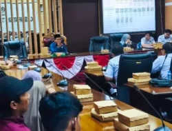 DPRD Tanah Bumbu Fasilitasi Penyelesaian Dugaan Pencemaran Lingkungan di Sebamban Baru