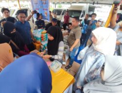 Pasar Murah Bersubsidi Di Bulan Ramadhan, Wali Kota Banjarbaru Bagikan Ratusan Paket Bawang Gratis