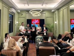 Bukber OKP, Analis Resmi Rilis Buku “Polri Presisi”: Ungkap Peran Aktif Kapolri Wujudkan Asta Cita