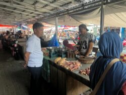 Wabup HSS Tinjau Keluhan Pedagang di Pasar Negara, Janjikan Penataan Pasar Lebih Tertib
