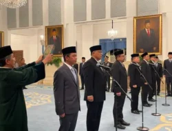 Prabowo Lantik Empat Pejabat Baru, Perkuat Komunikasi Pemerintah dan Kelembagaan Strategis