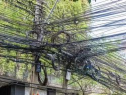 DPRD DKI Desak Pemprov Percepat Penataan Kabel Semrawut di Jakarta