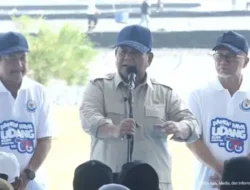 Presiden Prabowo Tinjau Panen Raya Udang di Kebumen