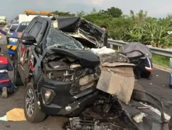 Sopir Diduga Mengantuk, Polisi Selidiki Penyebab Kecelakaan Mobil Anggota DPR Gus Hilman di Tol Pasuruan–Probolinggo