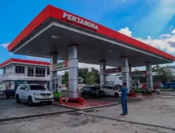 Harga BBM Nonsubsidi Naik, Pertamina Dex Tembus Rp27.900 per Liter